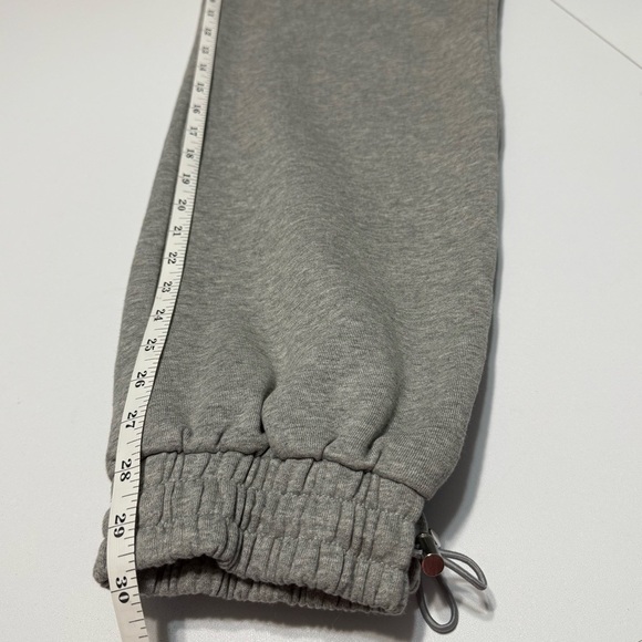 NWT For Love & Lemons Josie Sweatpants Women’s M Gray Comfy Relaxed Fit - Picture 16 of 17